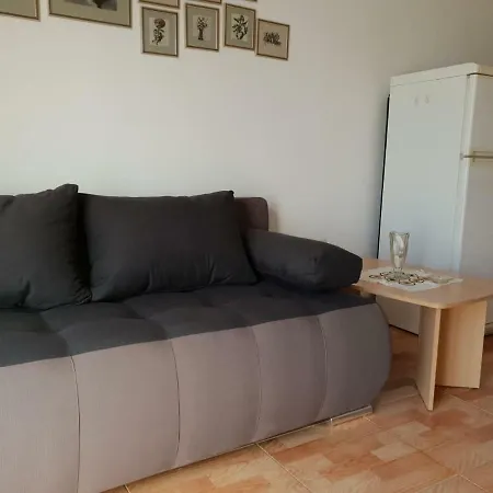 Apartman Estera *