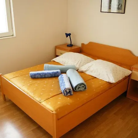 Apartment Estera