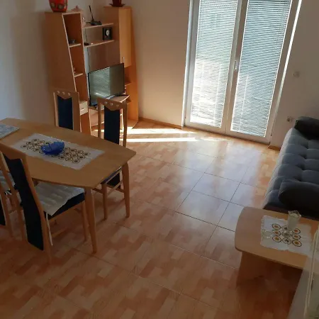 Estera * Makarska