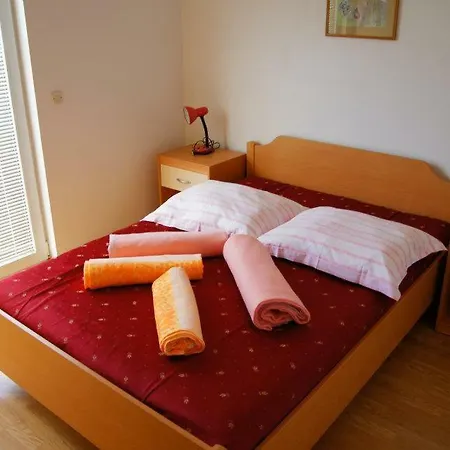 Estera Апартаменти